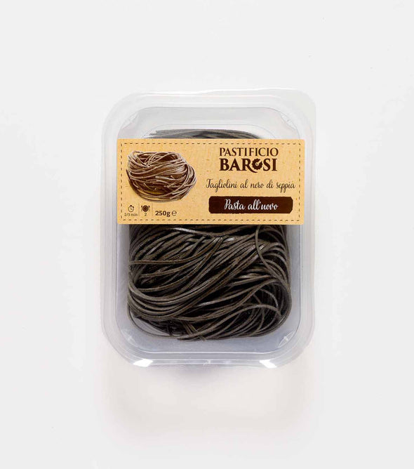 Tagliolini al nero di seppia